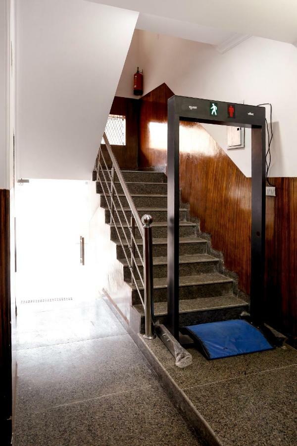 Airport Hotel Edge Home Stay New Delhi Extérieur photo